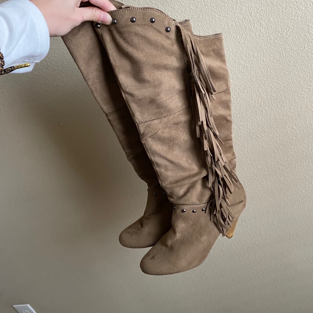 Buckle Boots - Picture 2 of 5